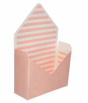 Изображение товара Коробка-конверт рожева з білими смугами